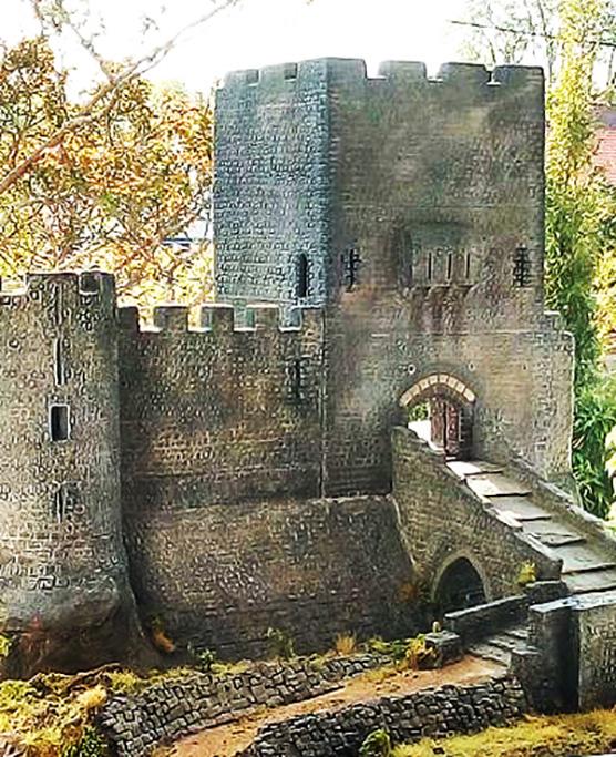 Maquette chateau 1